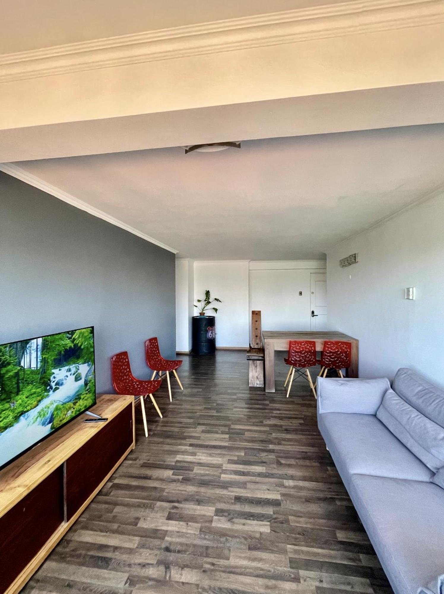 Condes Con Piscina Y Estacionamiento Apartamento